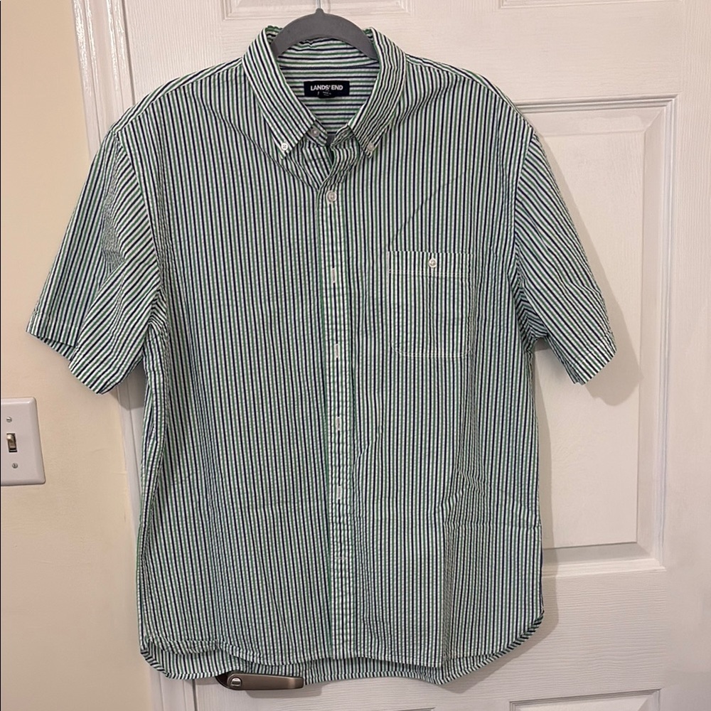Lands' End Green/Blue/White Striped Seersucker Short Sleeve Button Down Shirt Lg